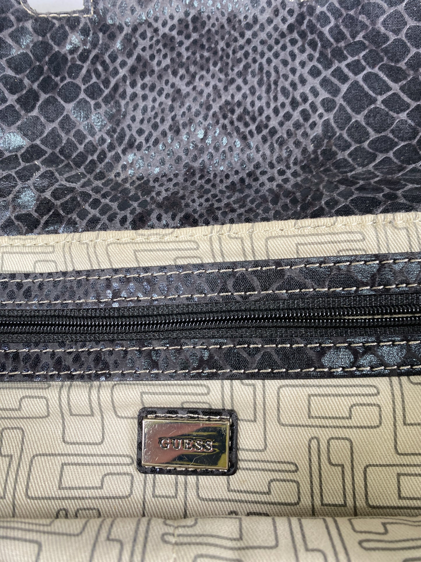 2010s Guess Snake Skin Mini Purse