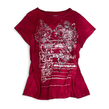 Y2K Script Winged Tee