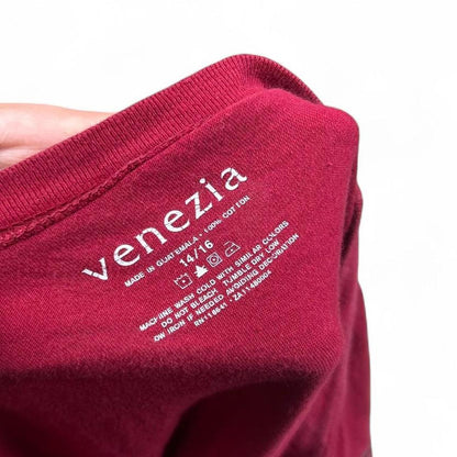 Y2K Script Winged Tee