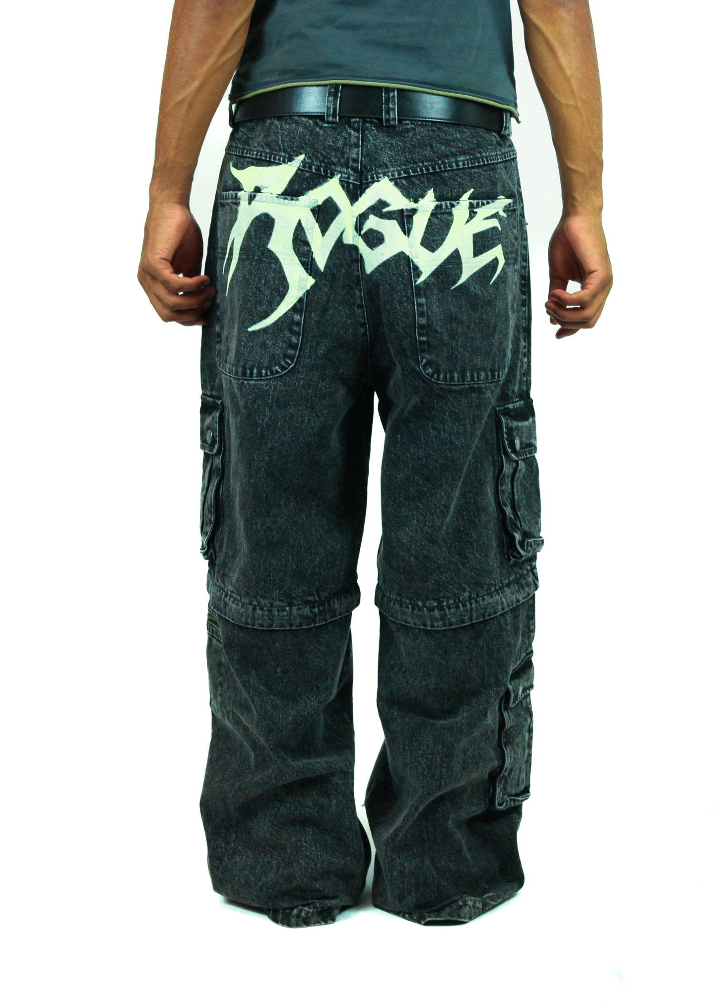 Rogue Zip-Off Jeans